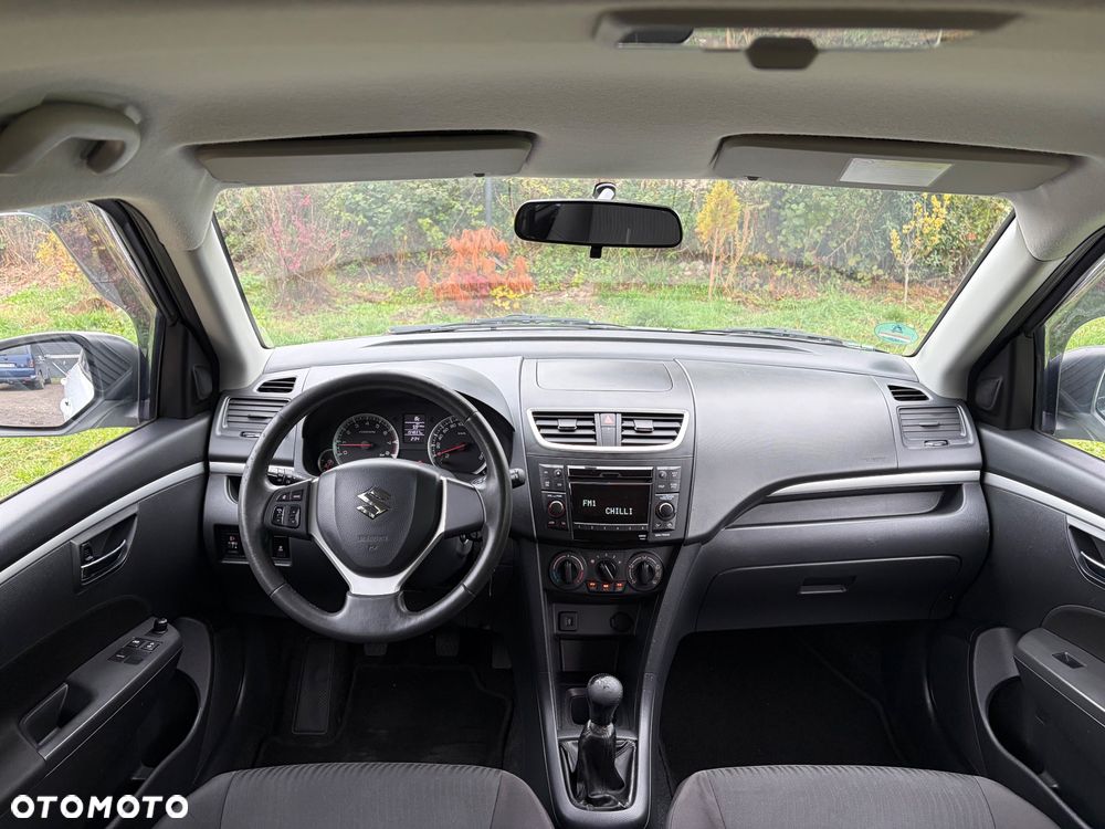 Suzuki Swift 2013 photo 5