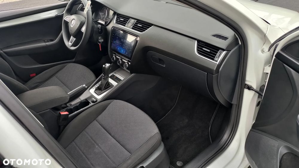 Skoda Octavia 2.0 TDI Green tec DSG Elegance - 26