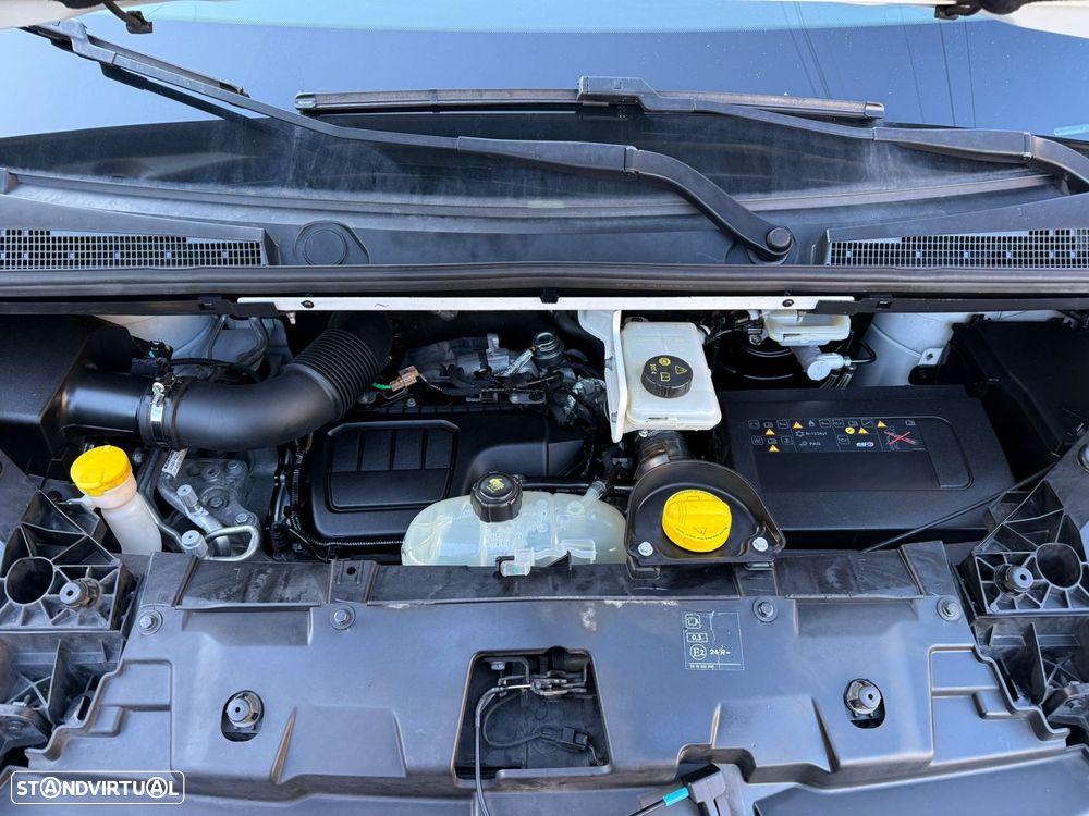 Renault Trafic 1.6 dCi L2H1 1.2T SS - 17