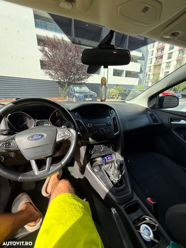Ford Focus 2017 photo 2