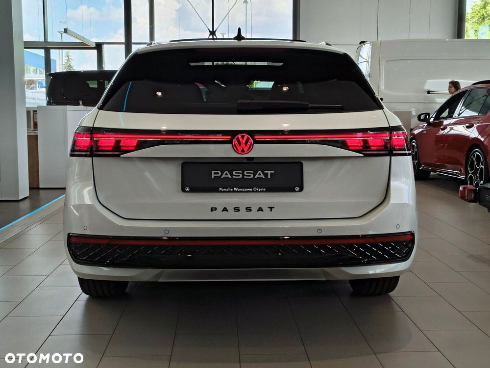 Volkswagen Passat Variant 2.0 TSI R-Line Plus DSG - 6