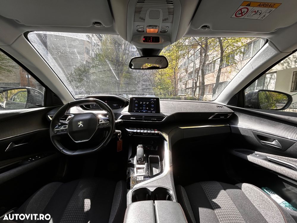 Peugeot 3008 1.2 PureTech Turbo S&S EAT8 Active - 7