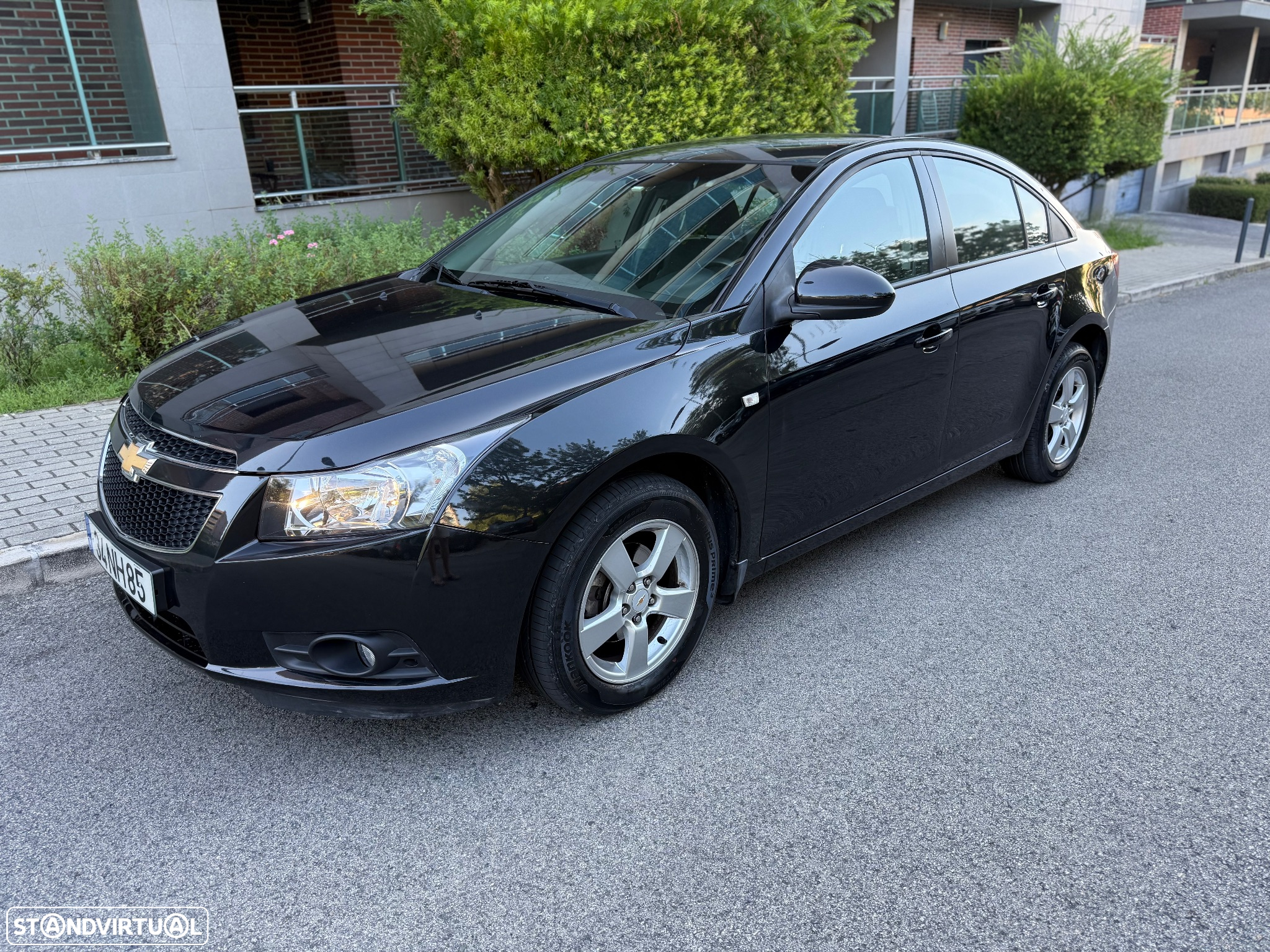 Chevrolet Cruze 1.6 LS - 3