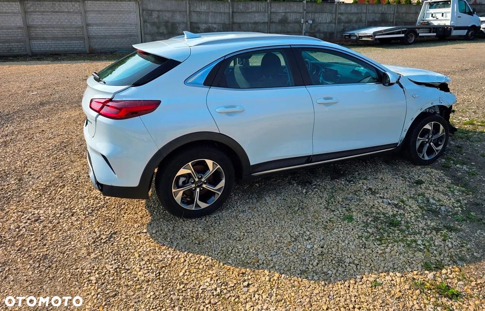 Kia XCeed 1.0 T-GDI L Business Line - 9