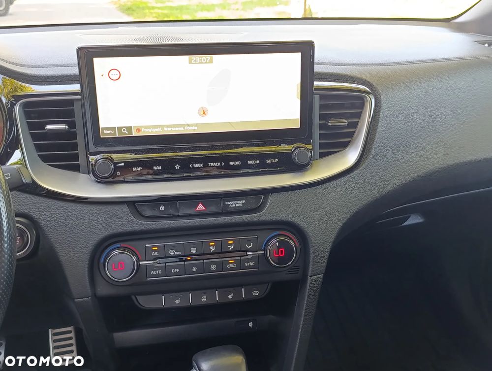 Kia ProCeed 1.6 T-GDI GT DCT - 11