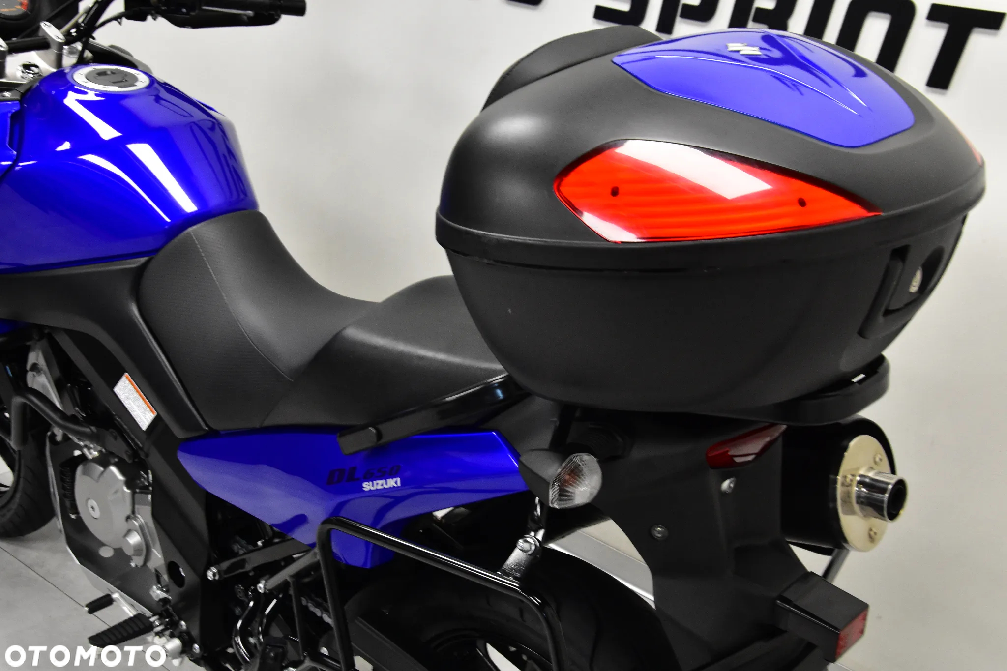 Suzuki DL - 17
