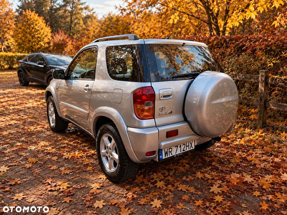 Toyota Rav4 2000 photo 2