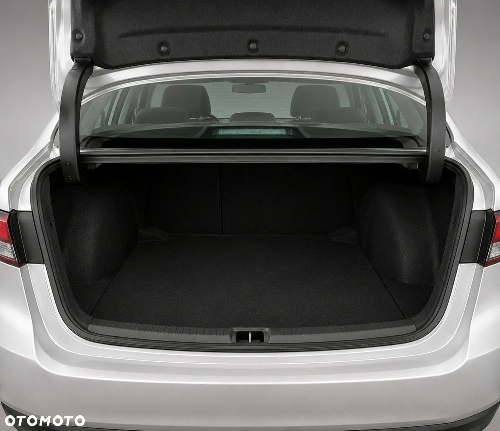 Toyota Corolla 1.8 Hybrid Comfort - 12