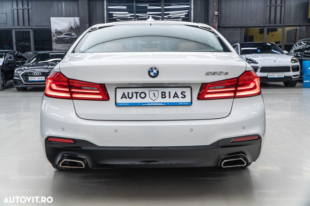 BMW Seria 5 530e iPerformance Aut. Sport Line - 28