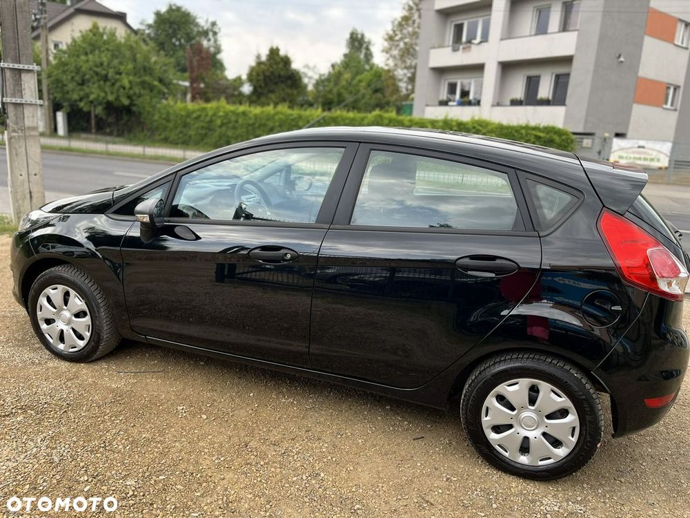 Ford Fiesta - 8