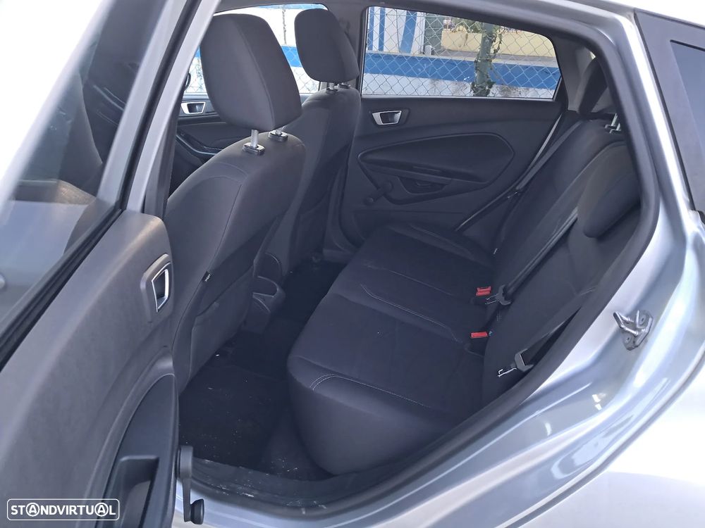 Ford Fiesta 1.0 T EcoBoost Titanium - 11