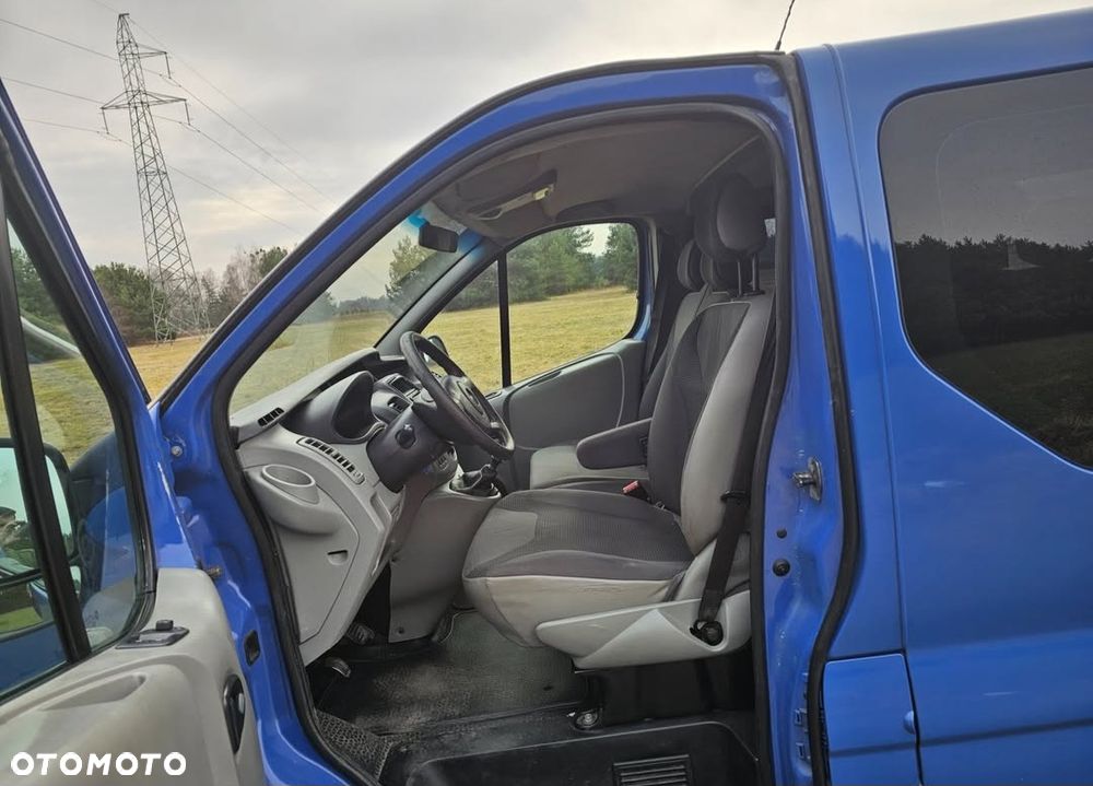 Opel Vivaro - 4