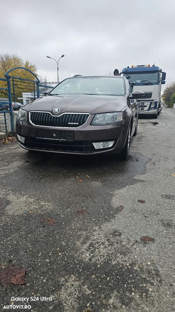 Skoda Octavia 1.6 TDI GREENLINE - 7