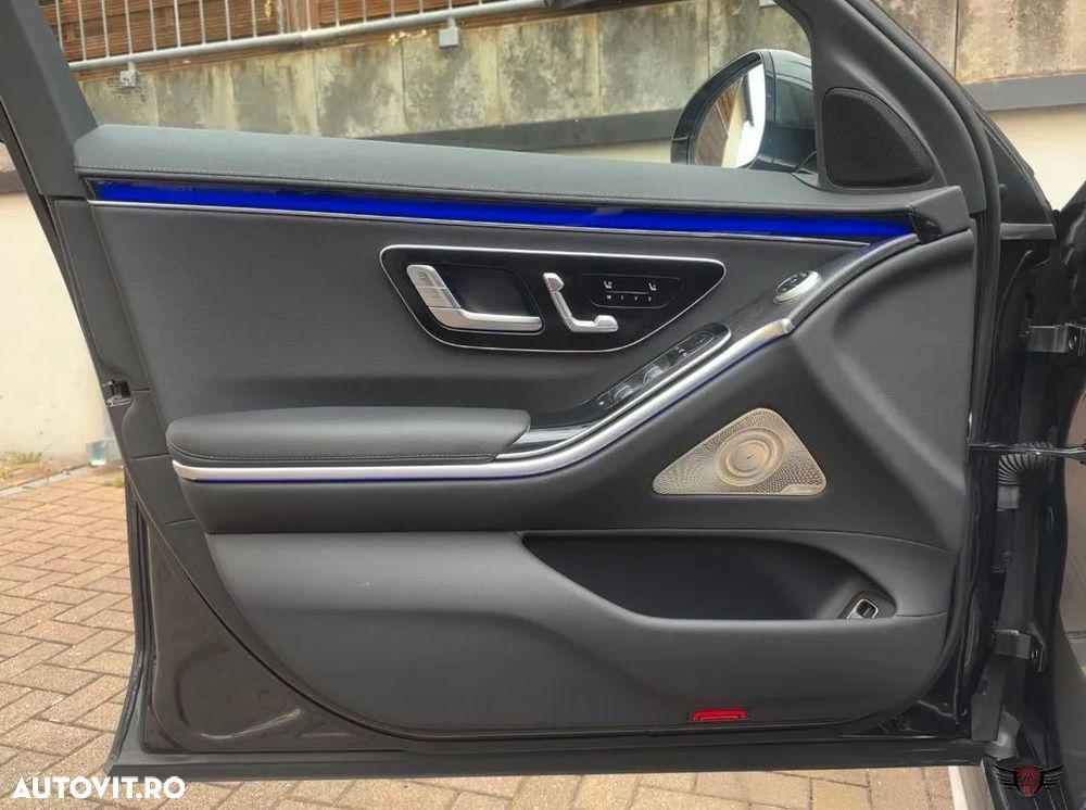 Mercedes-Benz S 350 d 4Matic 9G-TRONIC - 33