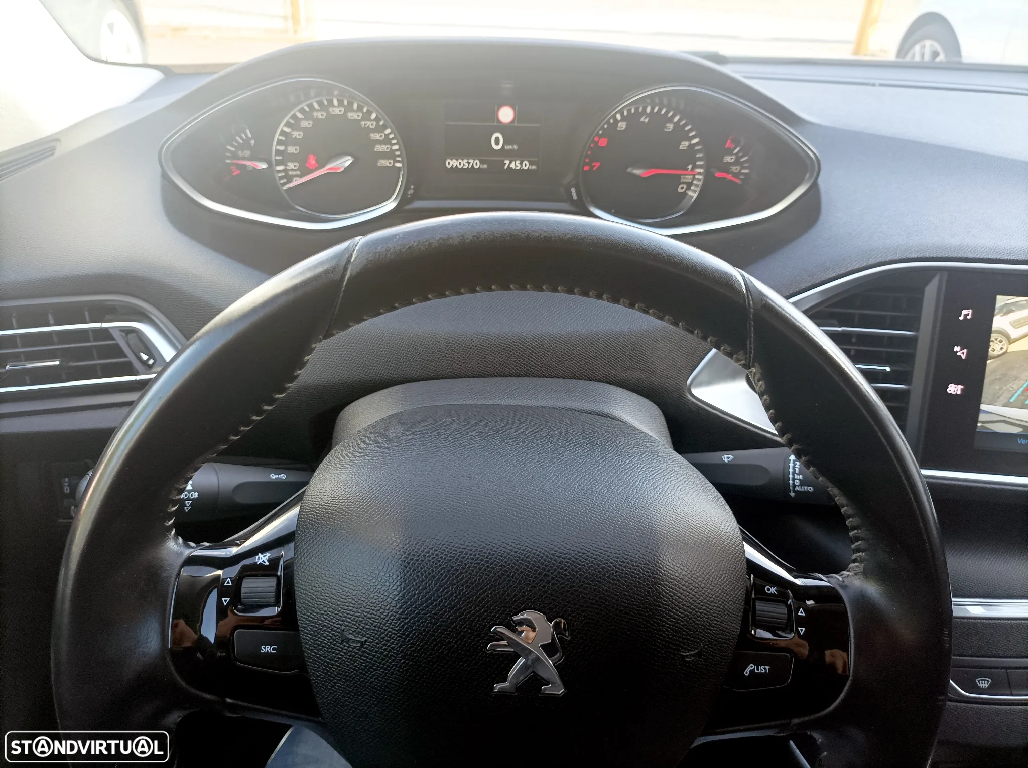 Peugeot 308 1.2 PureTech Style - 8