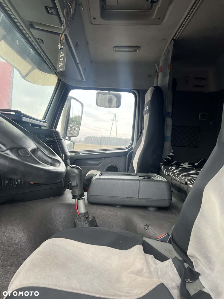 KABINA VOLVO FM9 / TRANSPORT / CZĘŚCI !! - 4