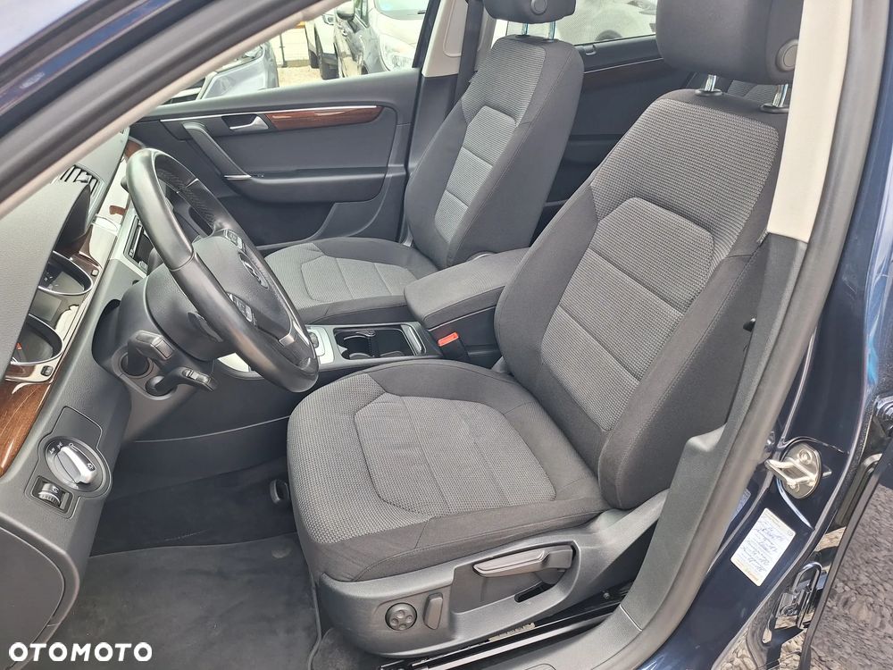 Volkswagen Passat 1.4 TSI DSG BlueMotion Technology Exclusive - 17
