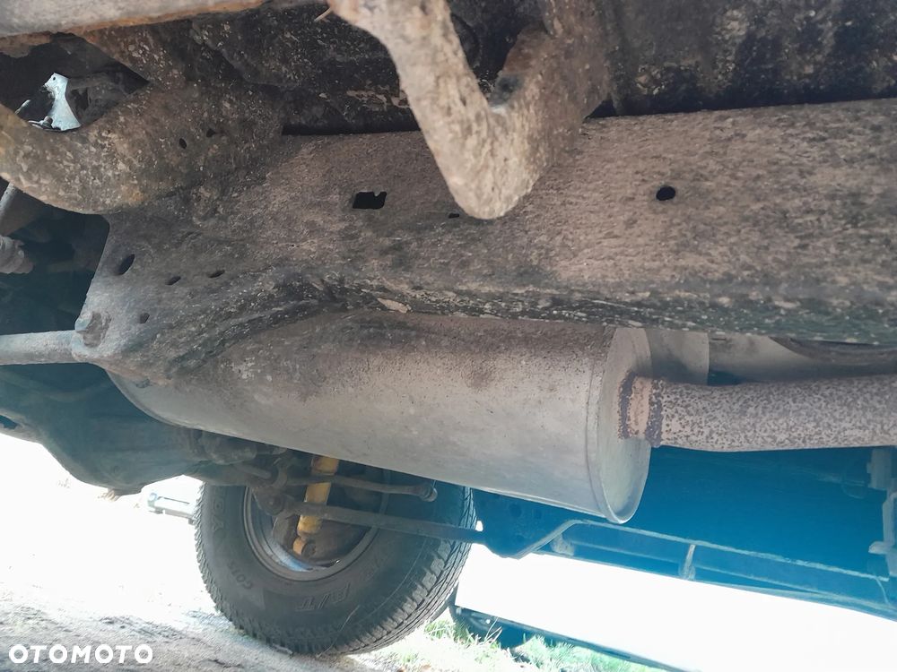 Toyota Land Cruiser - 11