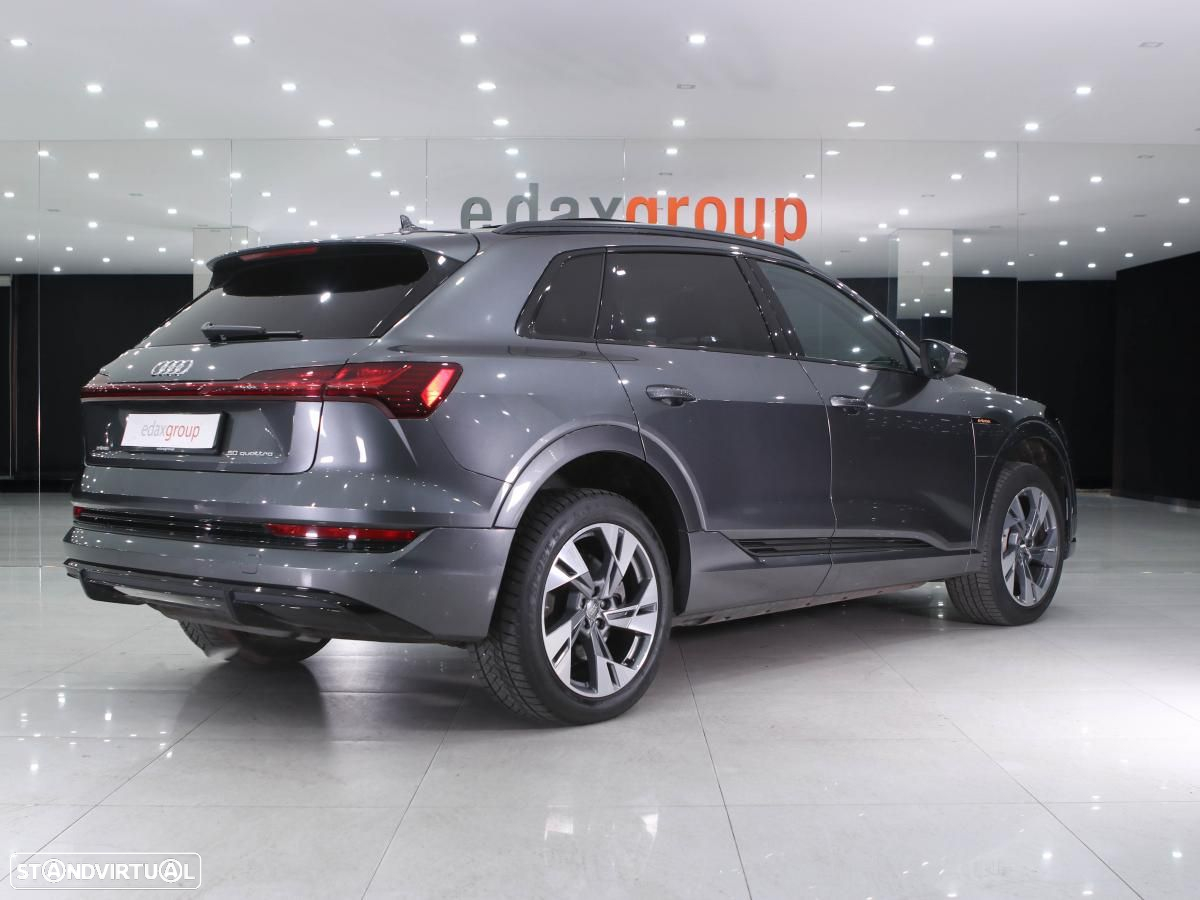 Audi e-tron 50 quattro S line - 3