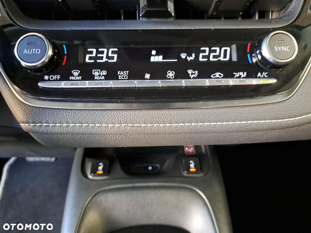 Toyota Corolla 1.8 Hybrid Comfort - 20