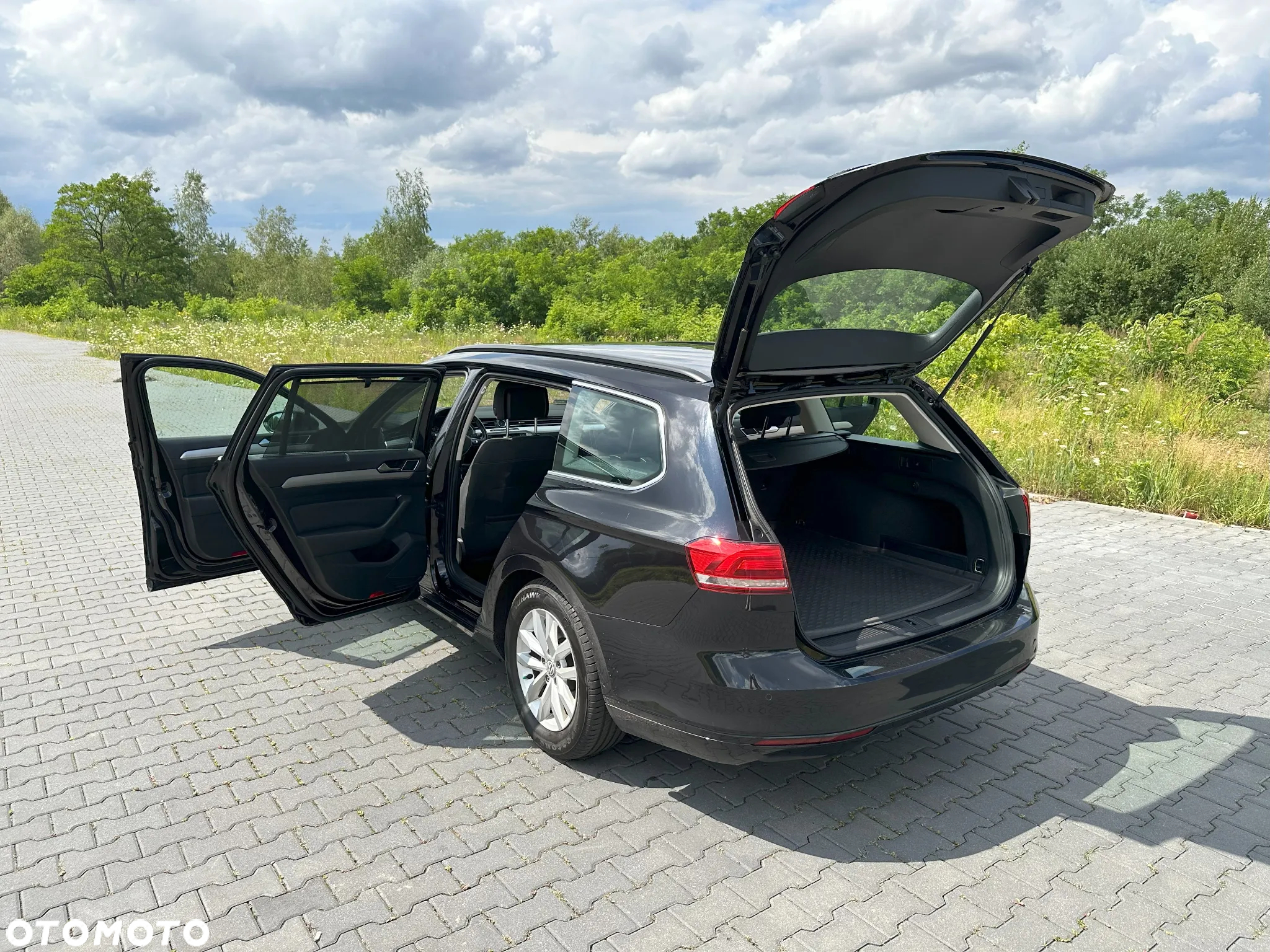 Volkswagen Passat 2.0 TDI BMT Comfortline - 24