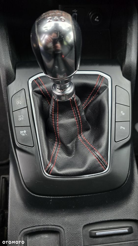 Ford Focus 2.0 EcoBlue ST-Line - 16
