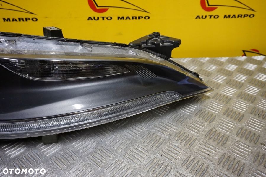 CHRYSLER 200 2015 - REFLEKTOR LAMPA PRAWA PRZÓD USA - 5