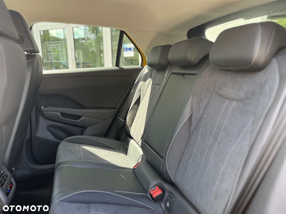 Volkswagen T-Roc 1.5 eTSI OPF DSG Style - 19