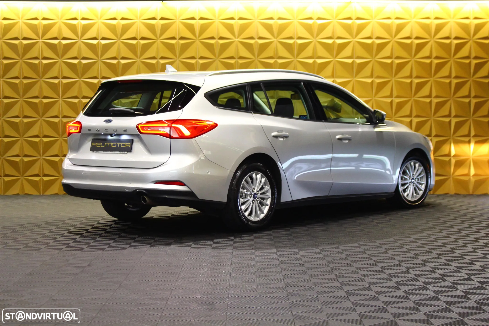 Ford Focus SW 1.5 TDCi EcoBlue Titanium - 9