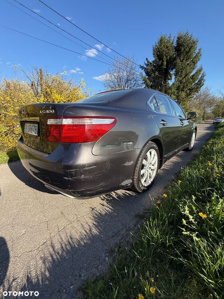 Lexus LS 460 Prestige AWD - 18