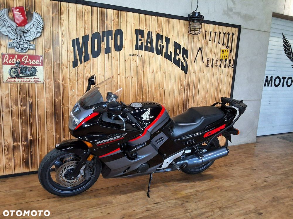 Honda CBR - 18