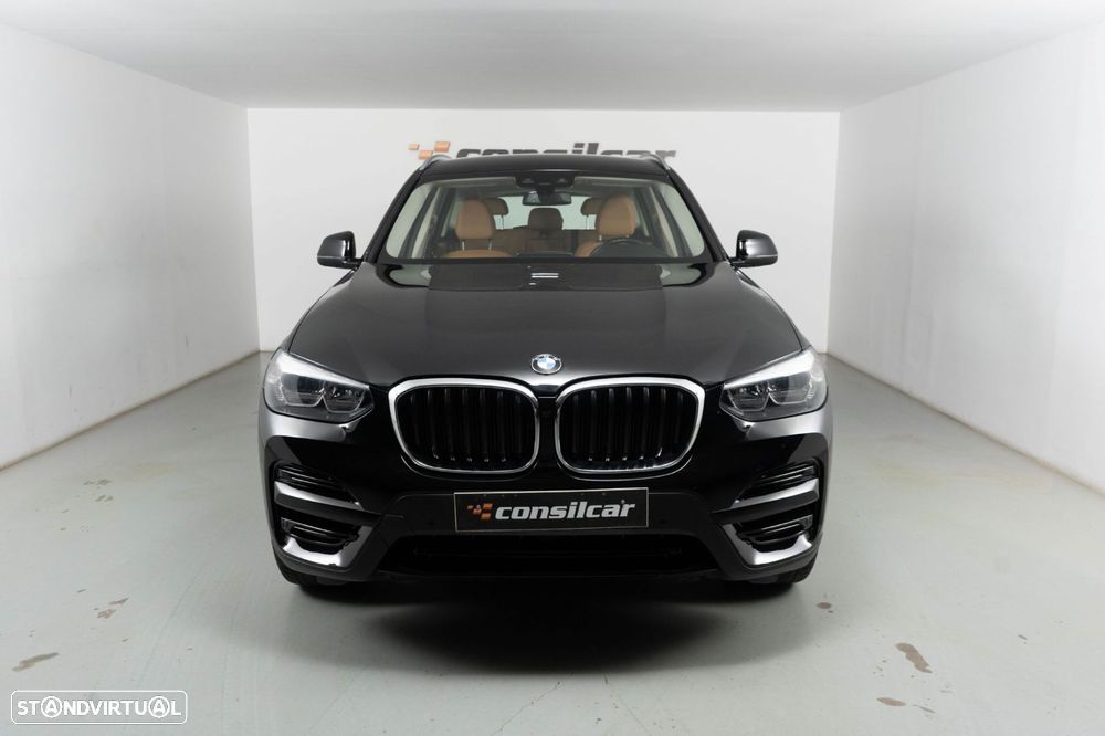 BMW X3 30 e xDrive Line Luxury - 2