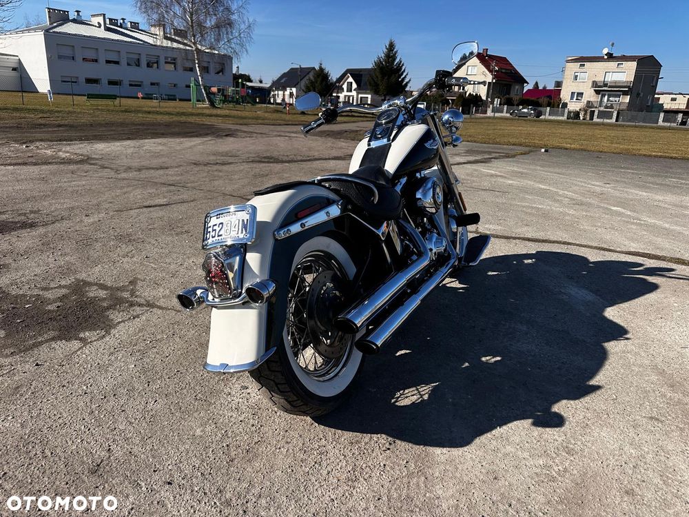 Harley-Davidson Softail Deluxe - 9