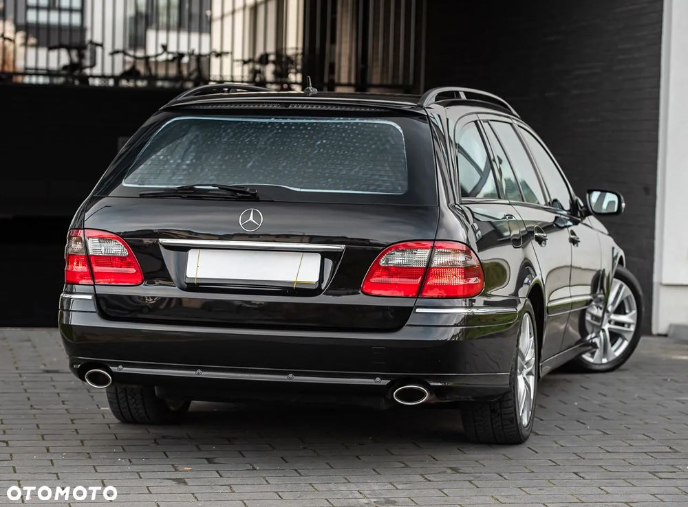 Mercedes-Benz Klasa E 320 CDI 4-Matic Avantgarde - 12