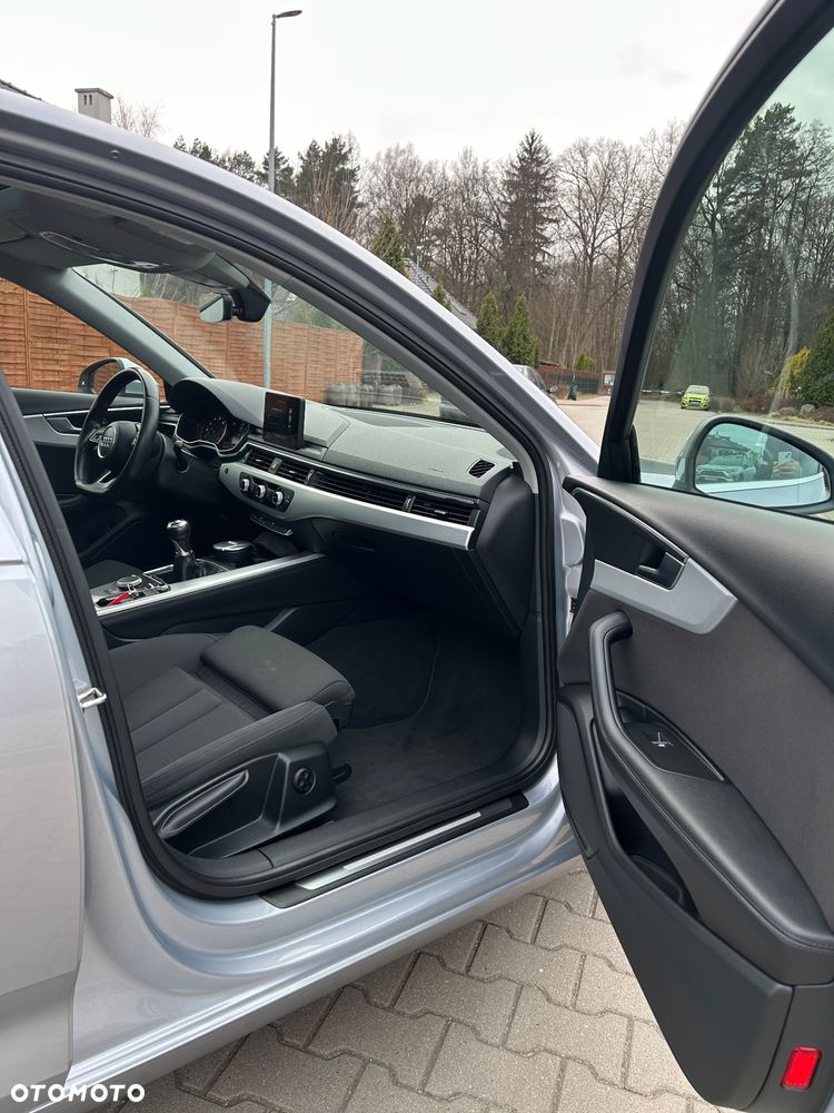 Audi A4 Limousine 40 TFSI - 9