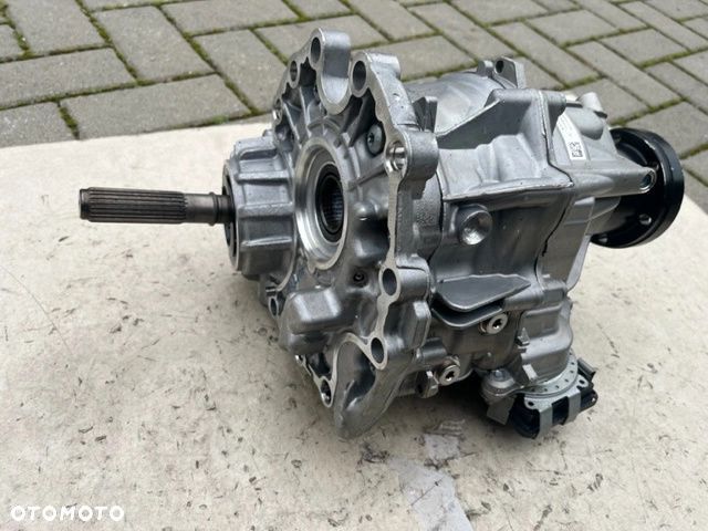 Mercedes AMG A 2902803100 Reduktor ORYGINAŁ NOWY - 1