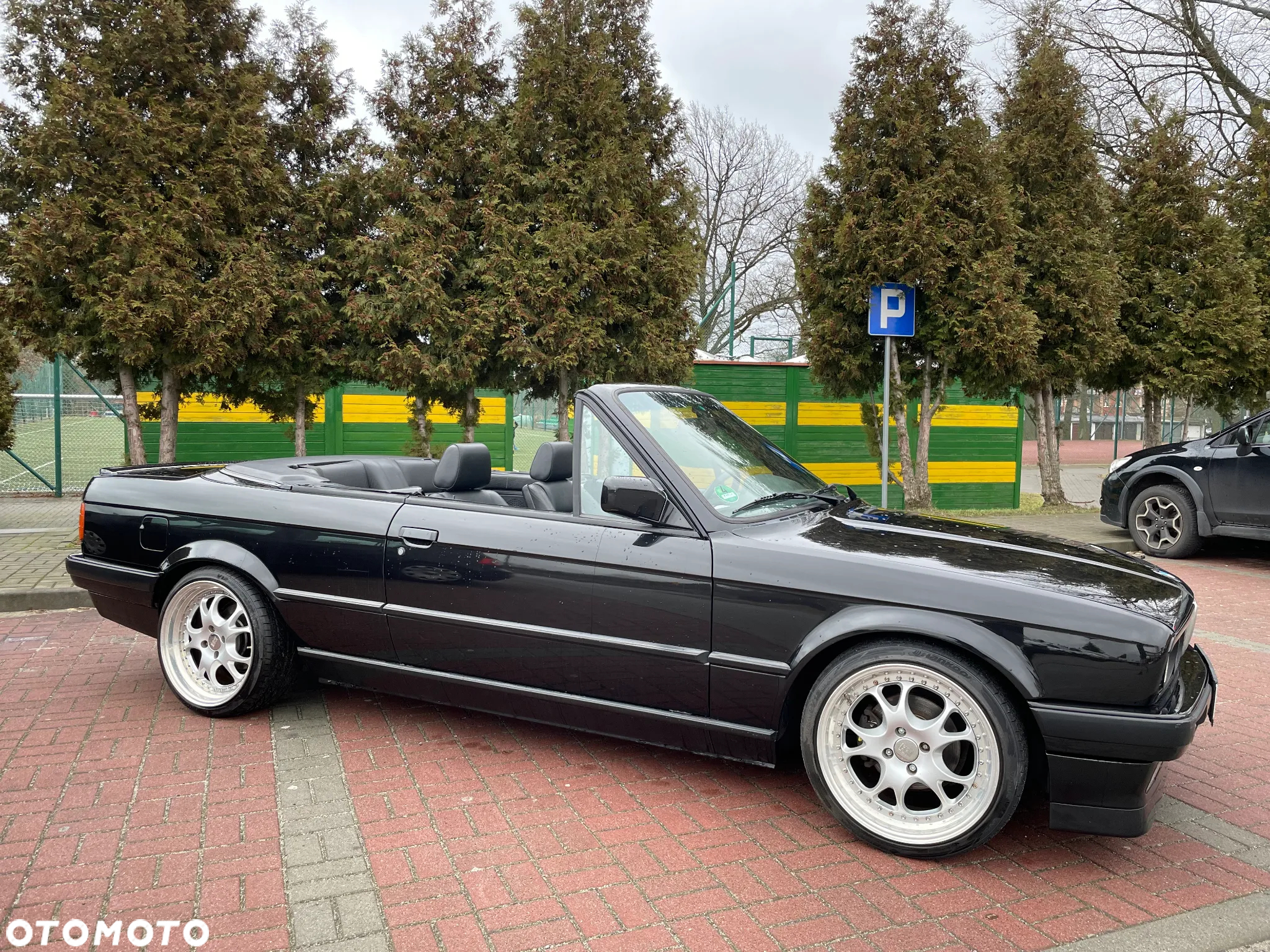 BMW Seria 3 325i - 2