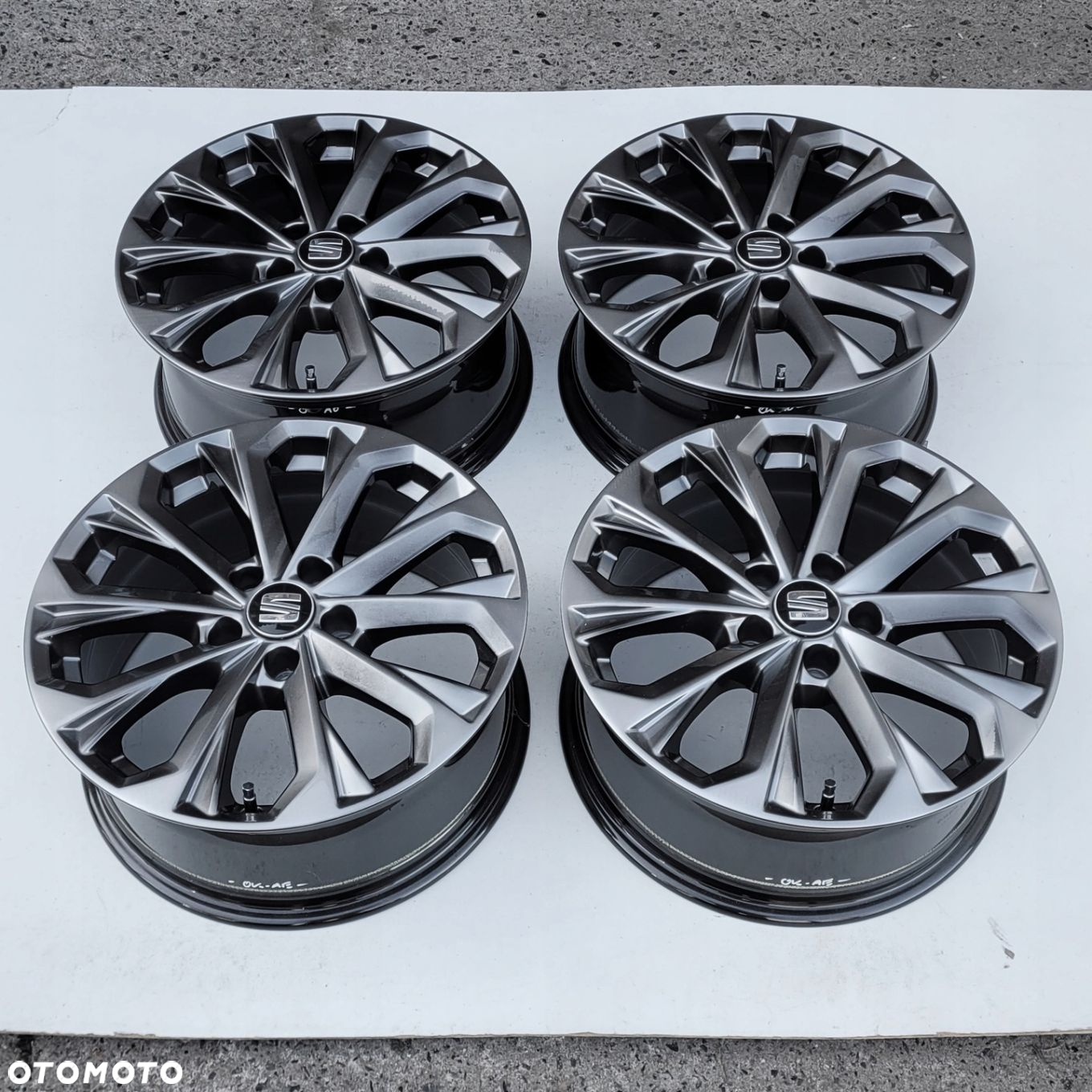 FELGI SEAT LEON ATECA TARRACO ARONA 17 OE ORYGINALNE - 6