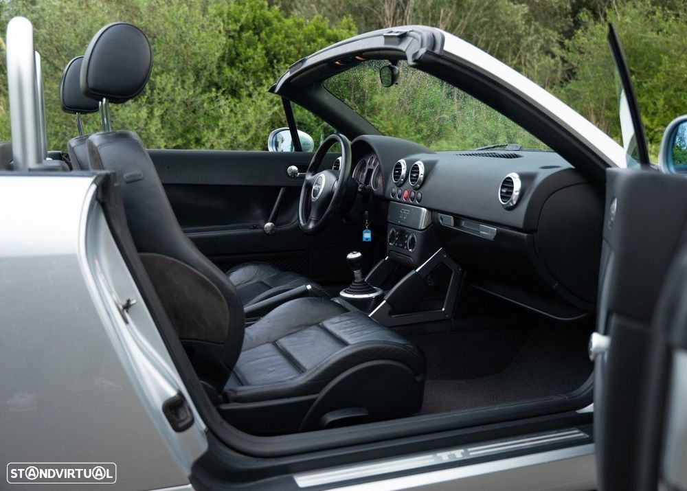 Audi TT Roadster 1.8 T - 36