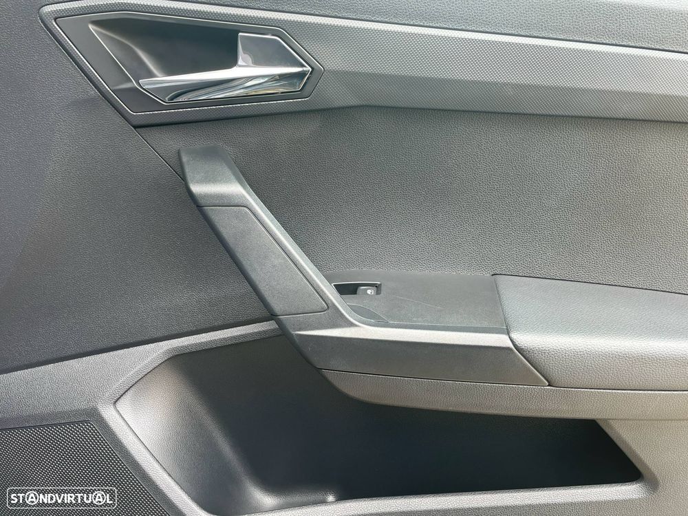 SEAT Arona 1.0 TSI Style - 29