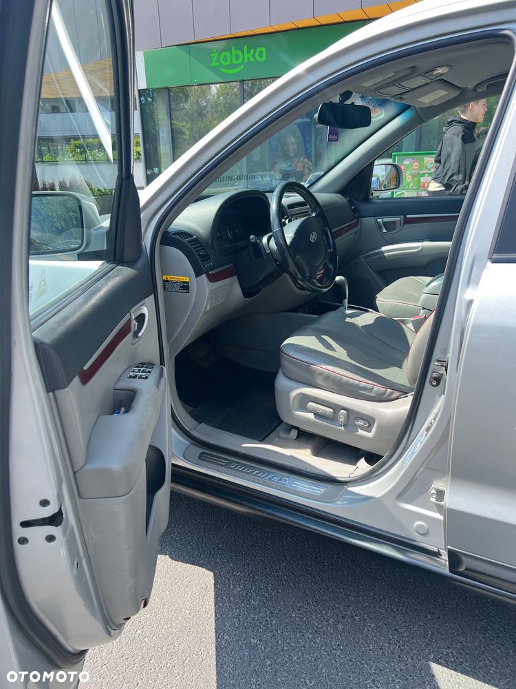 Hyundai Santa Fe - 10