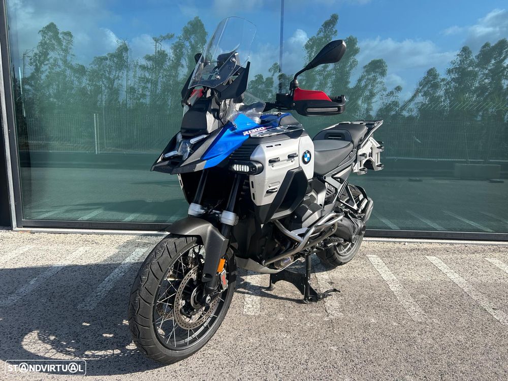 BMW R 1300 GS Adventure Trophy - 2