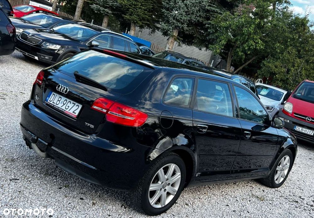 Audi A3 Sportback - 8