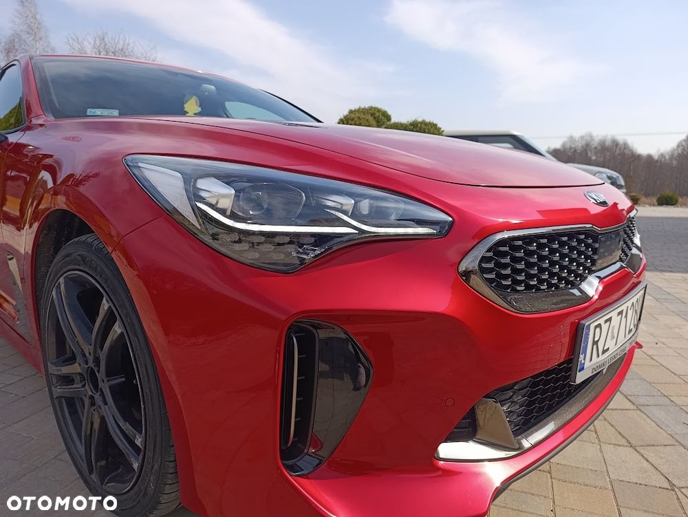 Kia Stinger 2.0 T-GDI GT Line - 4