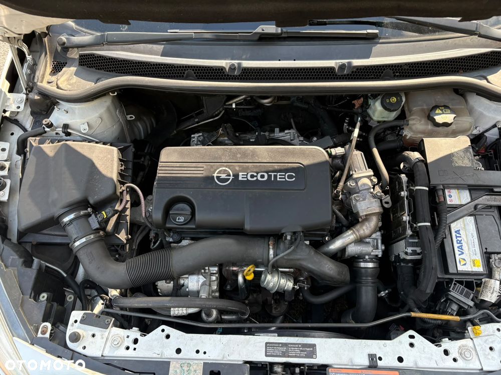 Opel Astra 1.7 CDTI - 12
