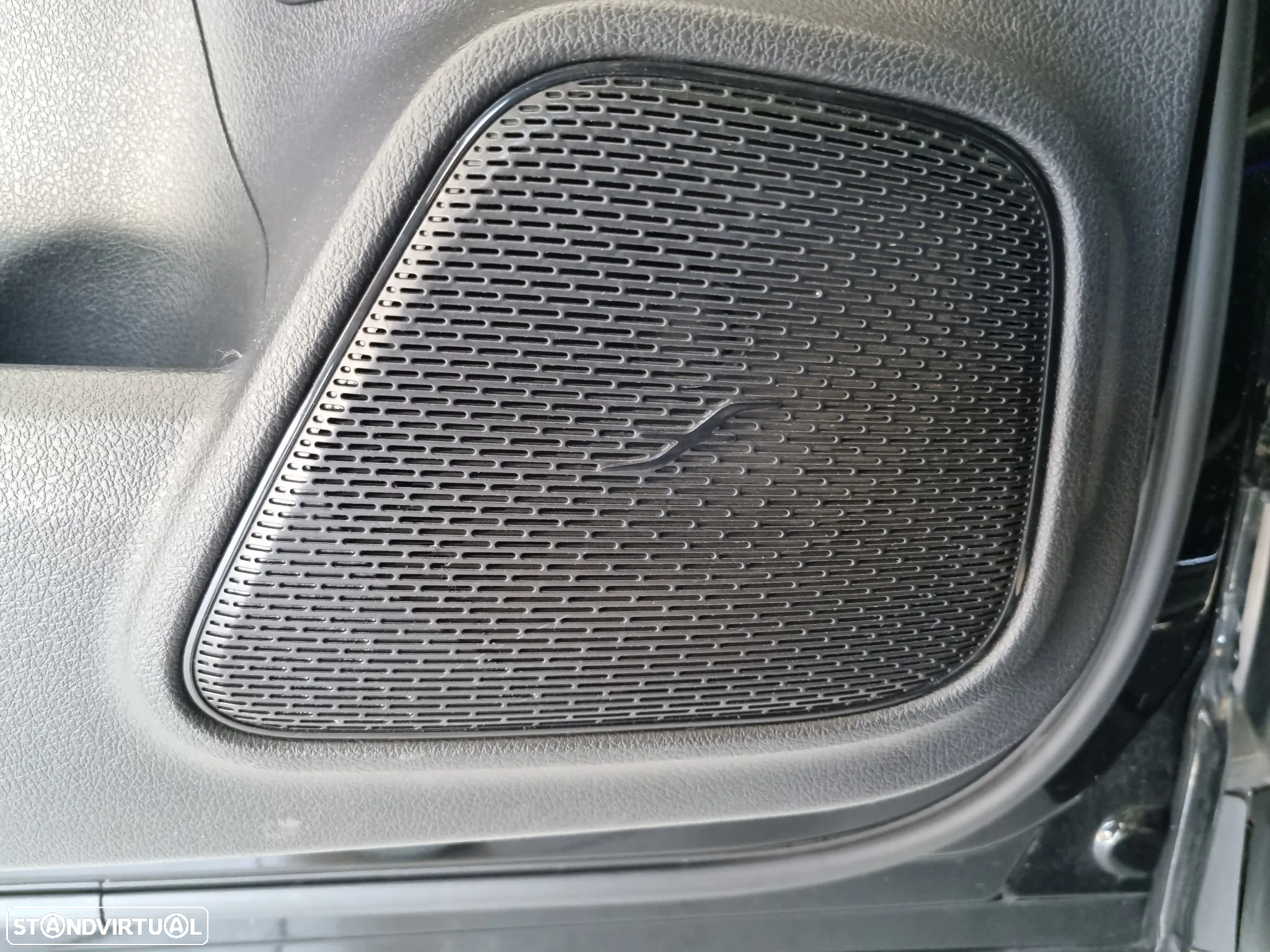 Mercedes-Benz GLA 250 e AMG Line - 22