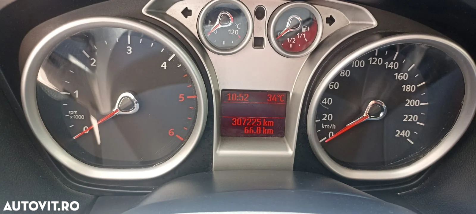 Ford Focus - 5