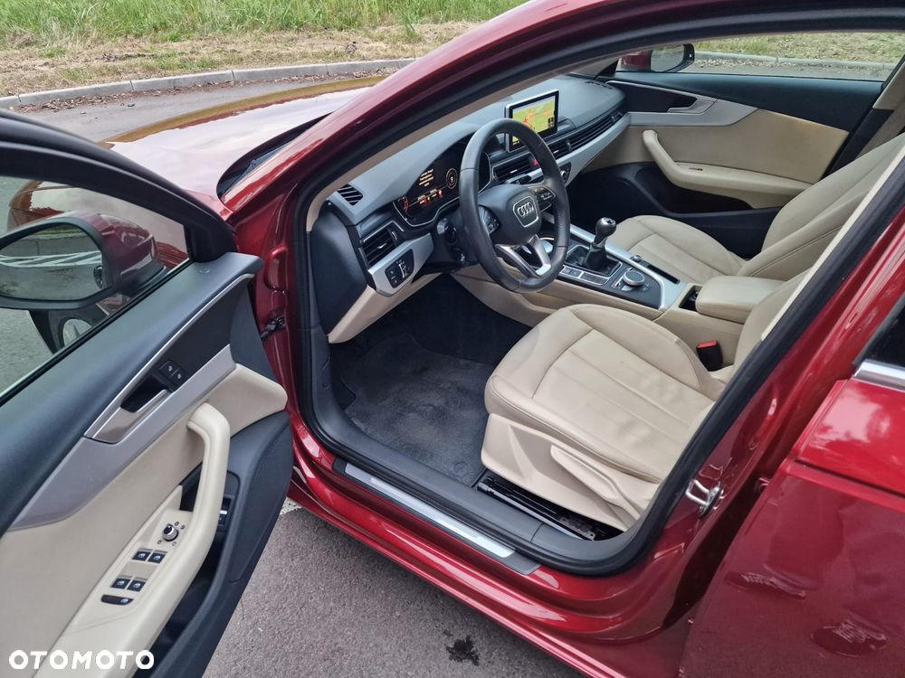 Audi A4 Limousine - 5