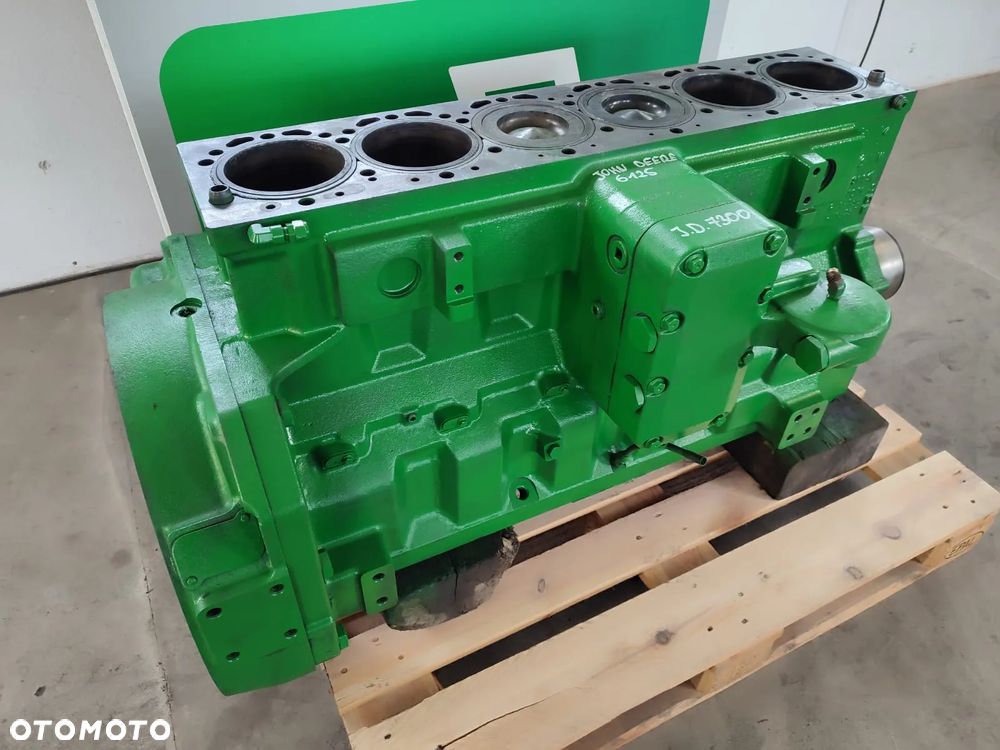 Silnik 6125 JOHN DEERE 7300 - 4