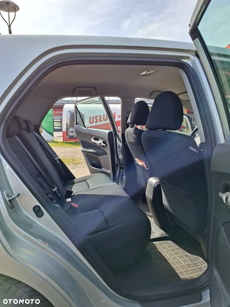 Toyota Auris 2.0 D-4D - 12